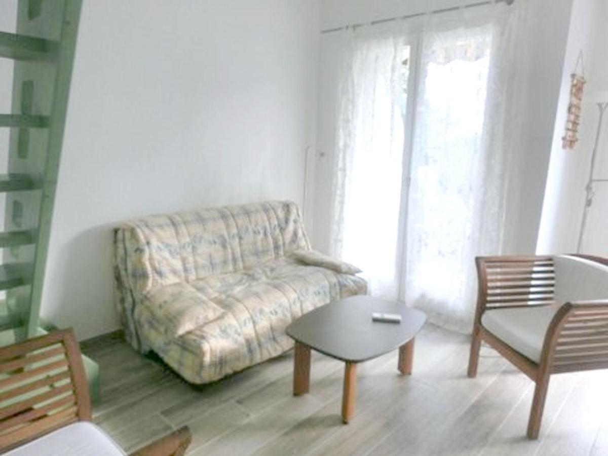 Studio A Theoule Sur Mer A 400 M De La Plage Avec Vue Sur La Mer Terrasse Amenagee Et Wifi Apartment Екстериор снимка